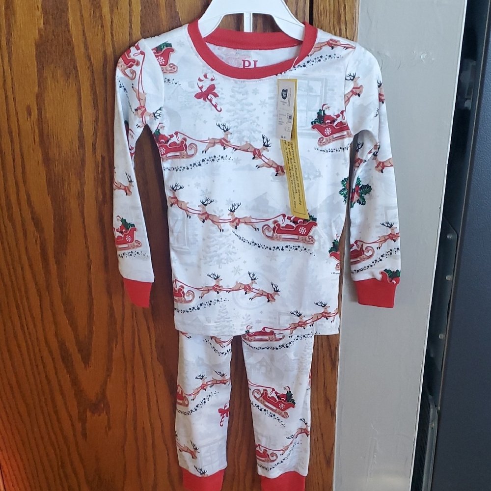 Bnwt Childrens Place Red and White Kids Pajama Set